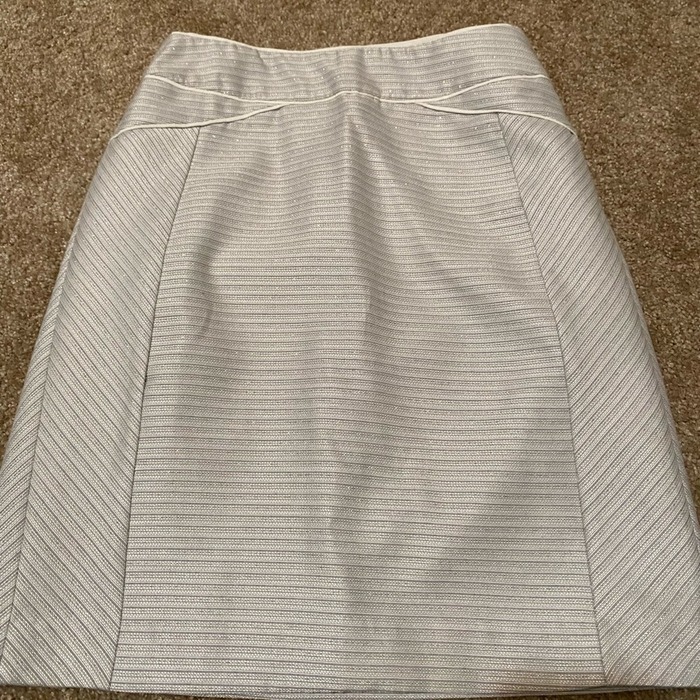 White House Black Market Pencil Skirt
